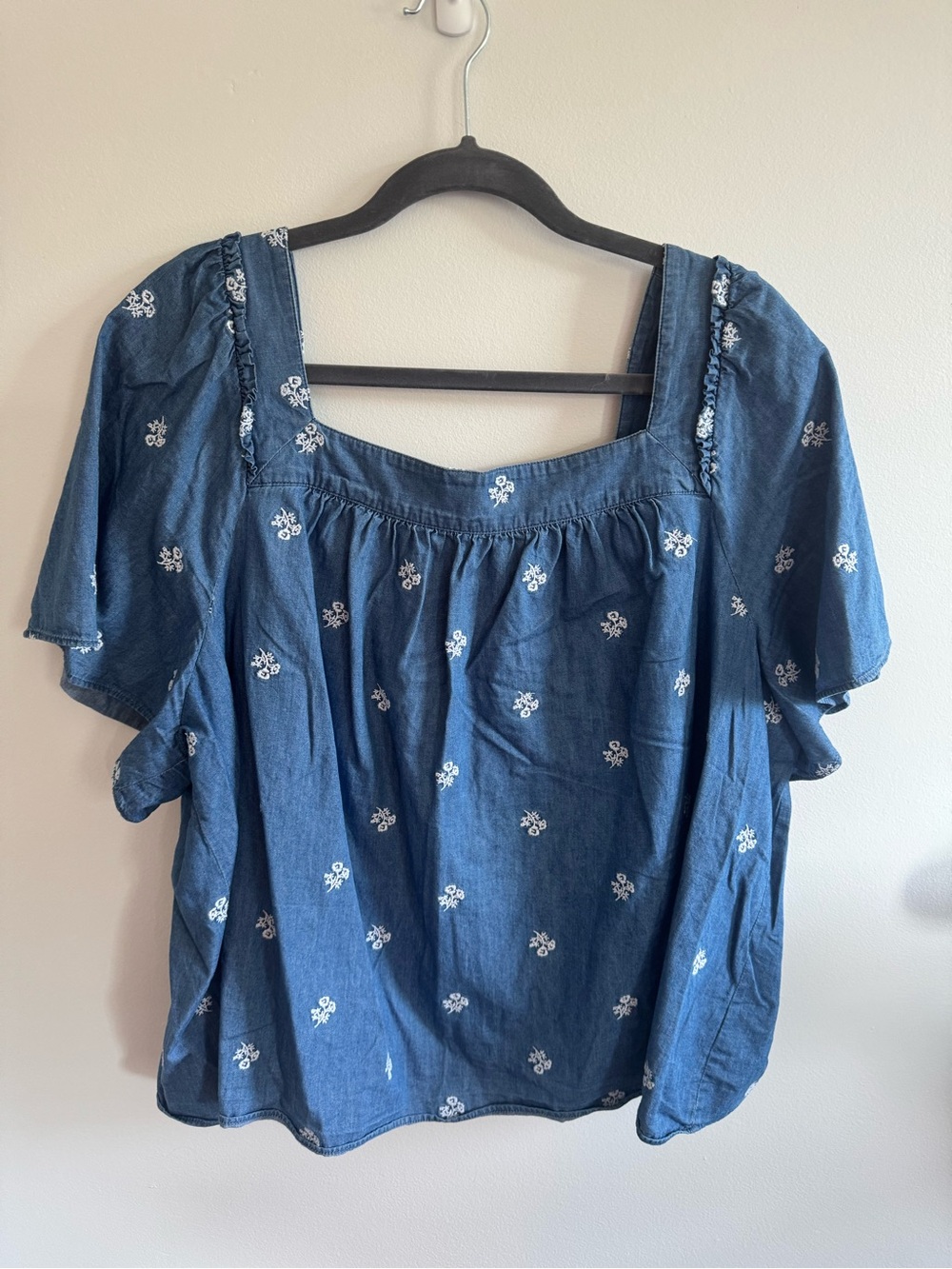 Draper James Indigo Blue Embroidered Square-Neck Peasant Top